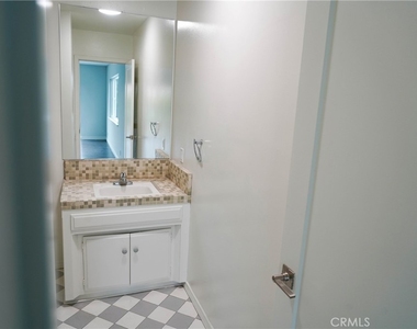5226 Los Diegos Way - Photo Thumbnail 22