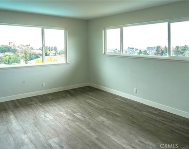 5226 Los Diegos Way - Photo Thumbnail 29