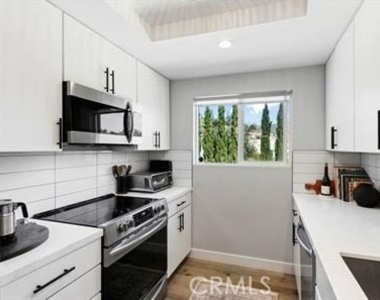6435 Kanan Dume - Photo Thumbnail 5