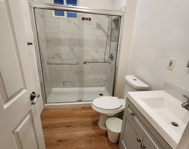 341 S Western Avenue - Photo Thumbnail 5