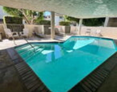8740 Tuscany Avenue - Photo Thumbnail 17
