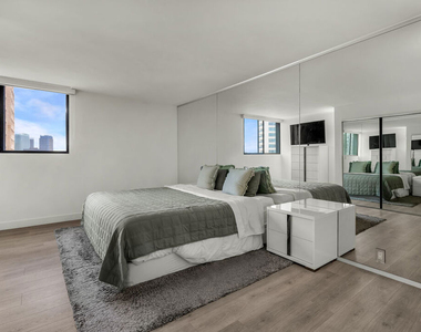 10535 Wilshire Boulevard - Photo Thumbnail 12