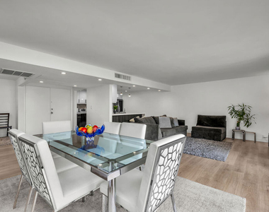 10535 Wilshire Boulevard - Photo Thumbnail 3