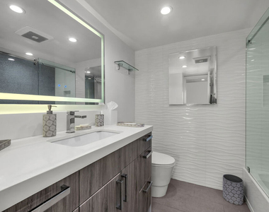 10535 Wilshire Boulevard - Photo Thumbnail 17