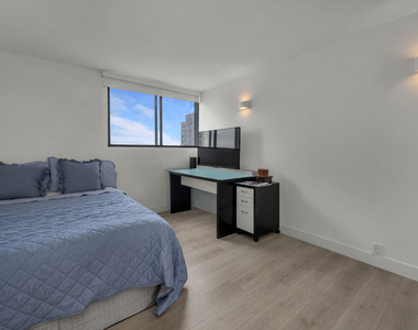 10535 Wilshire Boulevard - Photo Thumbnail 16