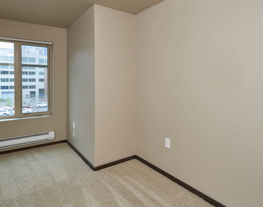 2312 3rd Avenue - Photo Thumbnail 13