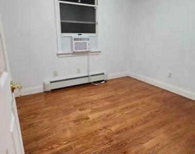 133 Railroad Avenue - Photo Thumbnail 9