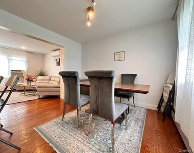 133 Railroad Avenue - Photo Thumbnail 1