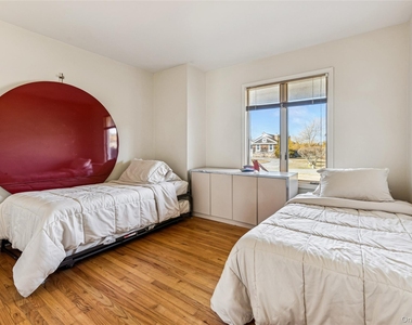 22 Meadow Lane - Photo Thumbnail 15