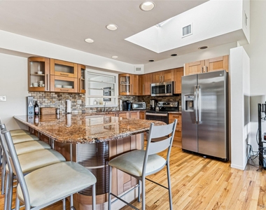 22 Meadow Lane - Photo Thumbnail 11