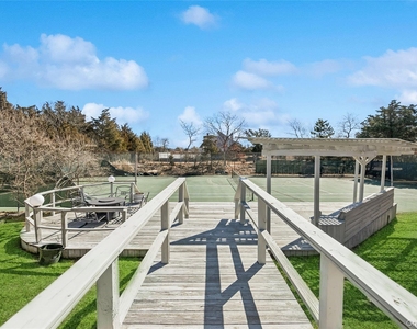 22 Meadow Lane - Photo Thumbnail 19