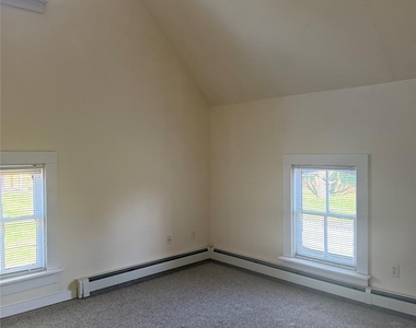 43 Barton Street - Photo Thumbnail 8