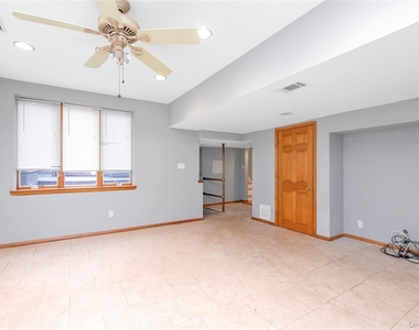 5 Glenbrook Road - Photo Thumbnail 11