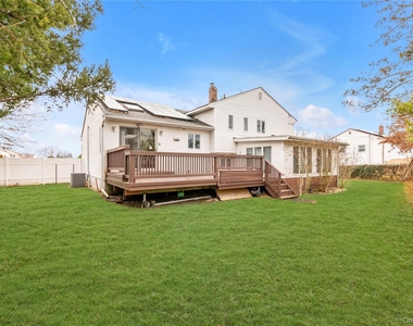 5 Glenbrook Road - Photo Thumbnail 17