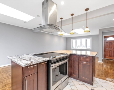 5 Glenbrook Road - Photo Thumbnail 6