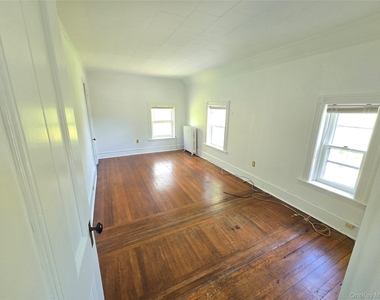 514 Grand Avenue - Photo Thumbnail 13