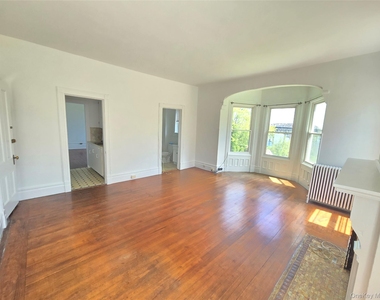 514 Grand Avenue - Photo Thumbnail 6
