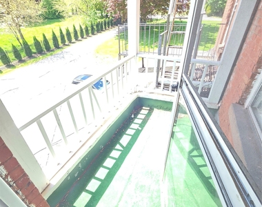 514 Grand Avenue - Photo Thumbnail 16