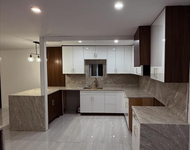 309 Franklin Avenue - Photo Thumbnail 2