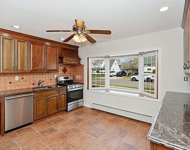 48 Link Lane - Photo Thumbnail 2