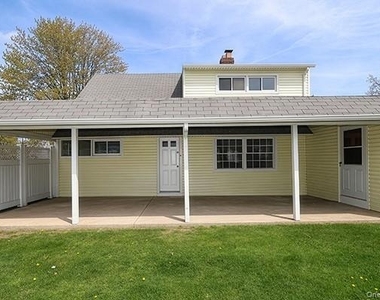 48 Link Lane - Photo Thumbnail 23