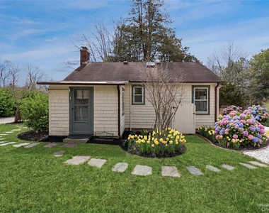 424 Main Street - Photo Thumbnail 1