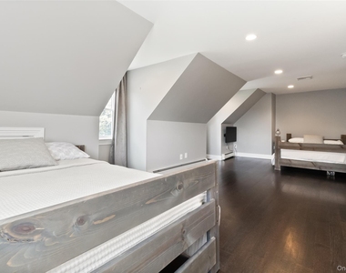 20 Primrose Street - Photo Thumbnail 14
