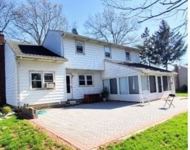 29 E Ventnor Drive - Photo Thumbnail 3