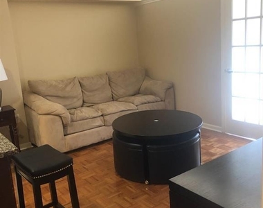 110 Somerset Street - Photo Thumbnail 5