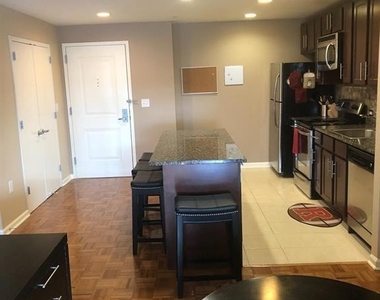110 Somerset Street - Photo Thumbnail 6