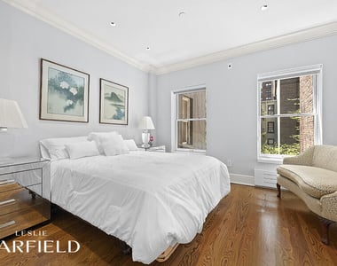 320 E 55th Street - Photo Thumbnail 12