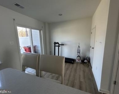 64 Balsam Court - Photo Thumbnail 5