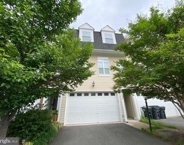 258 Woodstream Boulevard - Photo Thumbnail 26