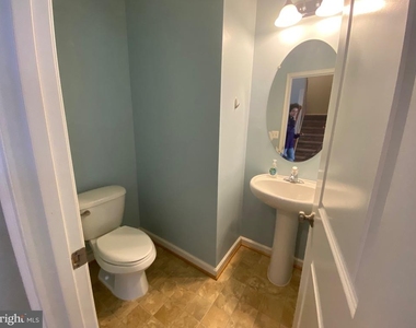 258 Woodstream Boulevard - Photo Thumbnail 17