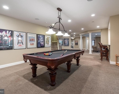 7818 Crownhurst Court - Photo Thumbnail 13
