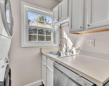 2237 Farrington Avenue - Photo Thumbnail 10