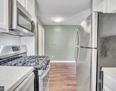 2237 Farrington Avenue - Photo Thumbnail 11