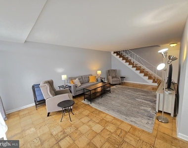 301 N Beauregard Street - Photo Thumbnail 6