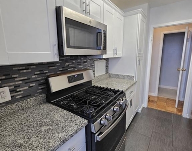301 N Beauregard Street - Photo Thumbnail 1