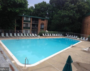 491 N Armistead Street - Photo Thumbnail 12