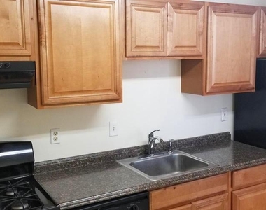 491 N Armistead Street - Photo Thumbnail 2