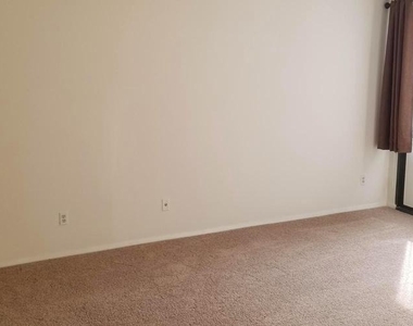 491 N Armistead Street - Photo Thumbnail 5