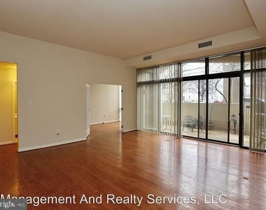 1530 Key Boulevard N - Photo Thumbnail 3