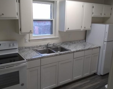 739 Main Street - Photo Thumbnail 2