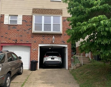 9358 Neil Road - Photo Thumbnail 27