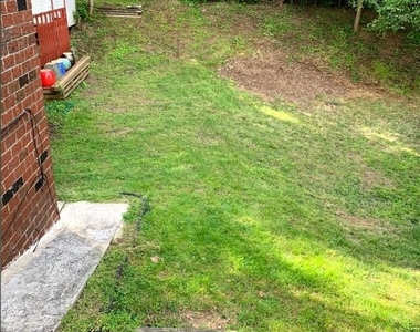 9358 Neil Road - Photo Thumbnail 22