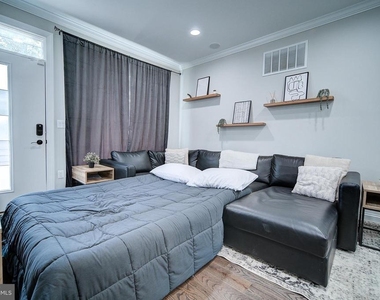 1513 S Lambert Street - Photo Thumbnail 52