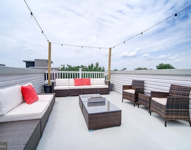 1513 S Lambert Street - Photo Thumbnail 32