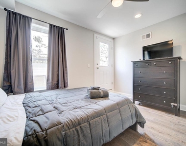 1513 S Lambert Street - Photo Thumbnail 54