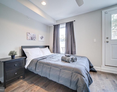 1513 S Lambert Street - Photo Thumbnail 65